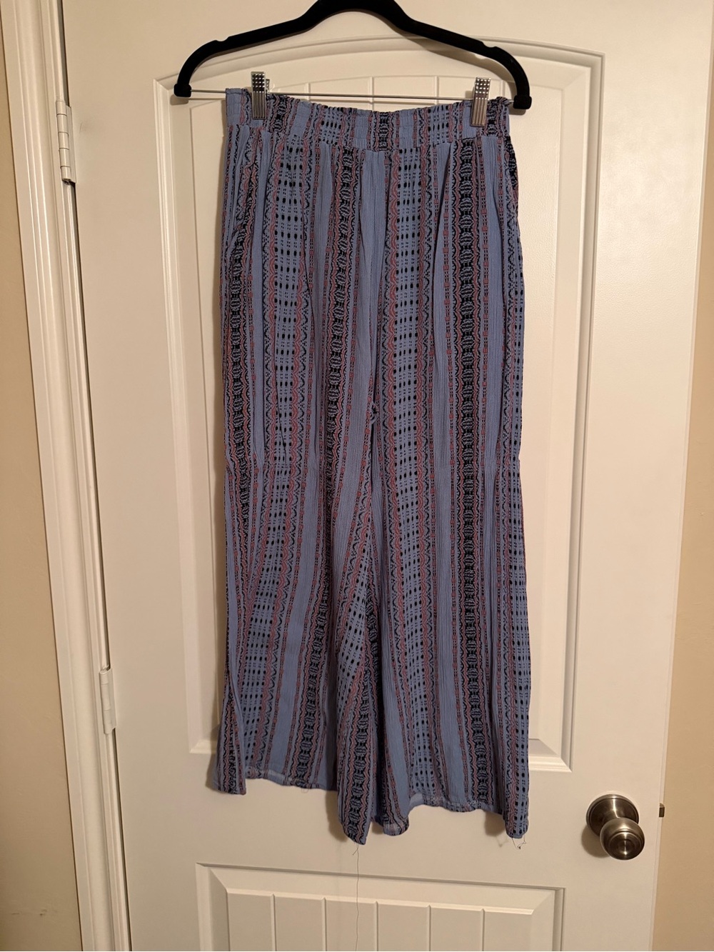 Kori America Small Boho Wide Leg Palazzo Pants Blue Geometric Print